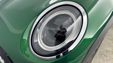 MINI Hatchback 1.5 Cooper Classic 3dr Auto [Comfort/Nav Pack] Petrol Hatchback